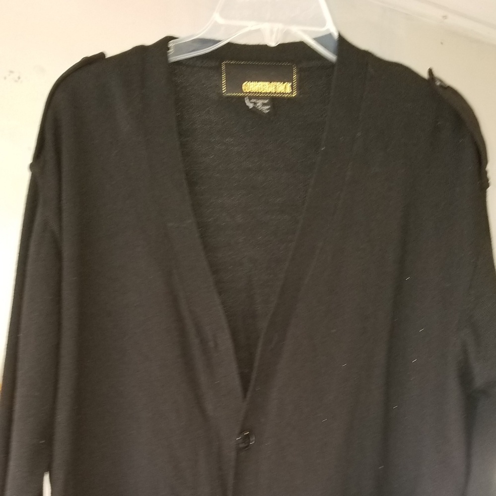 Cardigan sweater